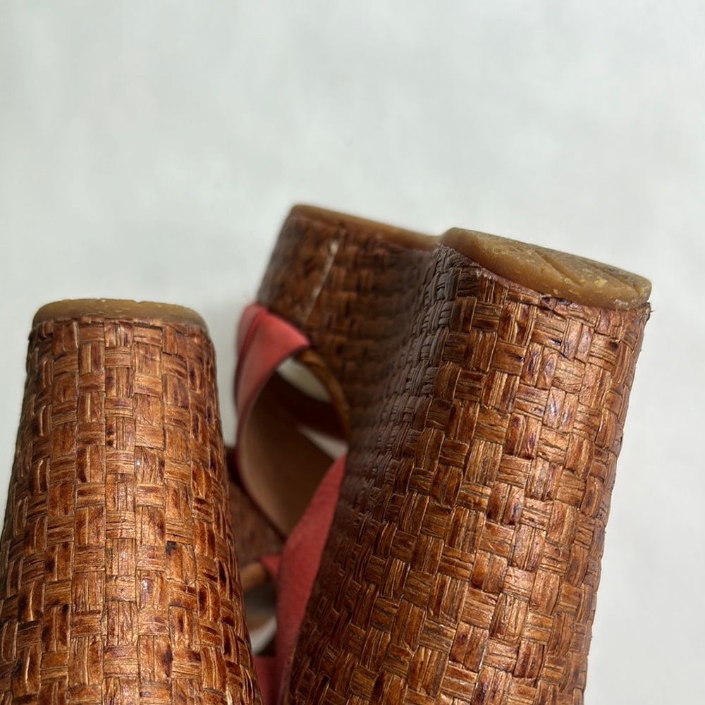 Naya Estra Red Genuine Leather Wedge Sandals Size 8 - Picture 8 of 12